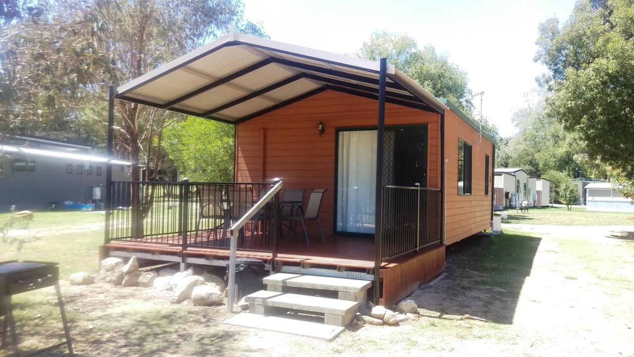Khancoban Lakeside Caravan Park Exterior photo